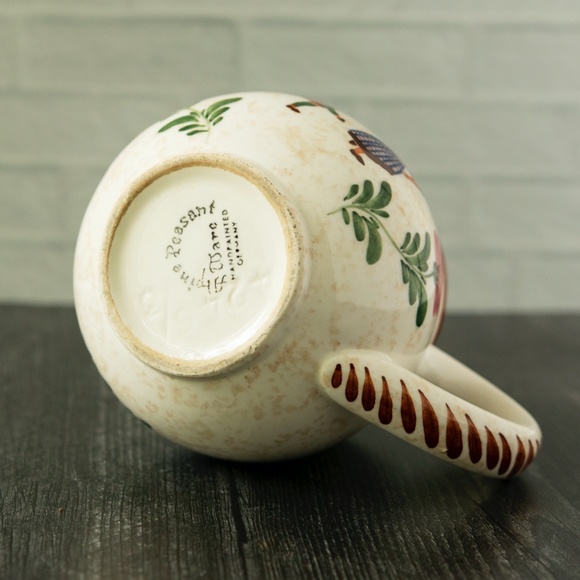 Alpine Peasant Ware pitcher from Germany - Picture 6 of 7